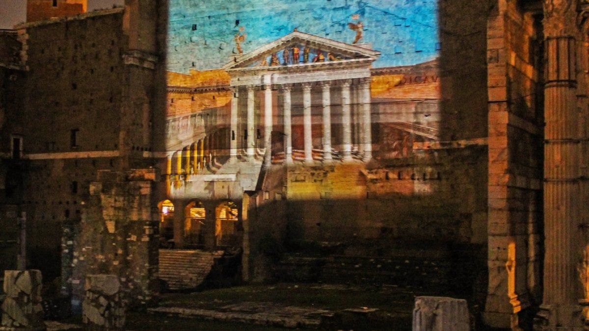 Ancient Rome light shows by night at Forum of Augustus and Forum of Ca