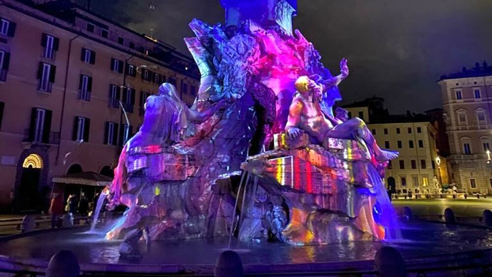 Rome illuminates Piazza Navona fountains with light shows for Christma
