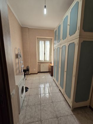 LUXURY APT FOR RENT IN PRATI, CENTRAL ROME - image 22