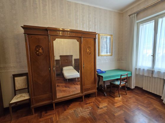 LUXURY APT FOR RENT IN PRATI, CENTRAL ROME - image 9