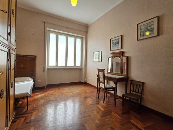 LUXURY APT FOR RENT IN PRATI, CENTRAL ROME - image 8