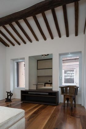 Beautiful 50 sqm studio apartment for rent - image 9