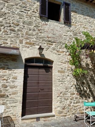 Farmhouse in Umbria - image 16