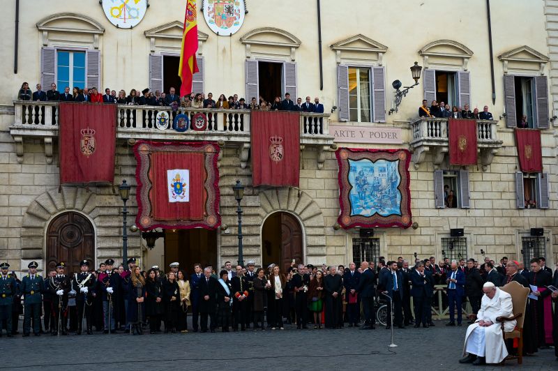 Pope Weeps As He Speaks Of Tormented Ukraine Wanted In Rome   Pope Cries  