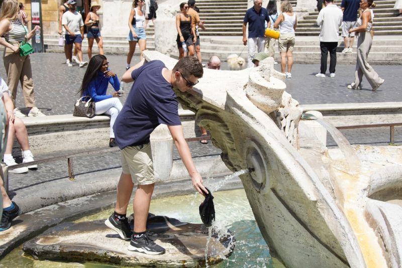 L’Italia emette avvisi di caldo record durante la settimana festiva di Ferragosto