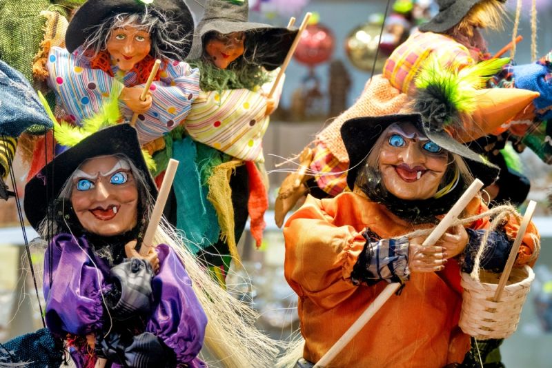 Italy celebrates La Befana tradition in Rome